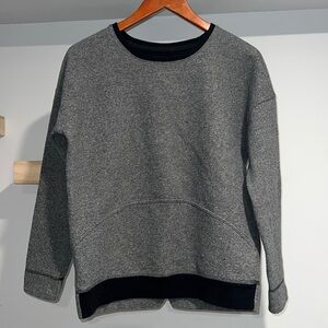 Lululemon Women's Keep Up Crew Pullover Sweatshirt Heather‎ Gray Black